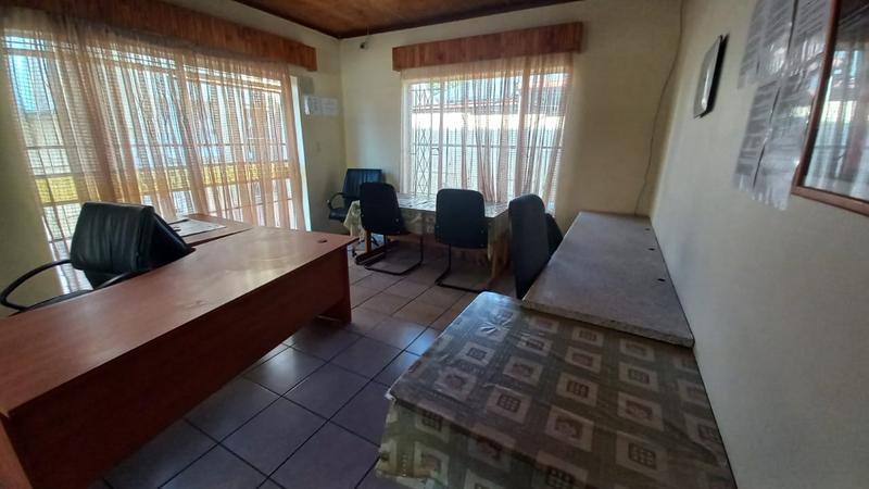 4 Bedroom Property for Sale in Pretoria Gardens Gauteng