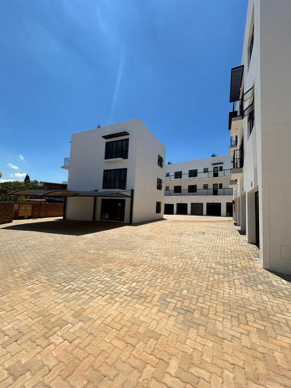 To Let 2 Bedroom Property for Rent in Faerie Glen Gauteng