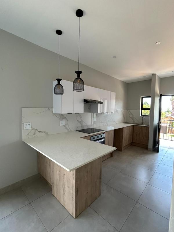 To Let 2 Bedroom Property for Rent in Faerie Glen Gauteng