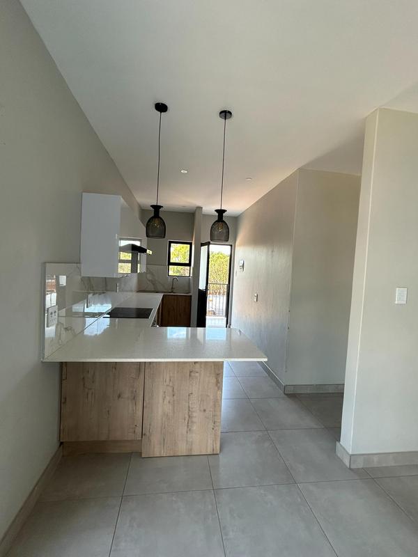To Let 2 Bedroom Property for Rent in Faerie Glen Gauteng