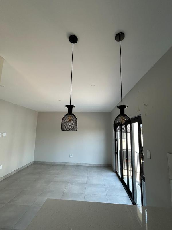 To Let 2 Bedroom Property for Rent in Faerie Glen Gauteng