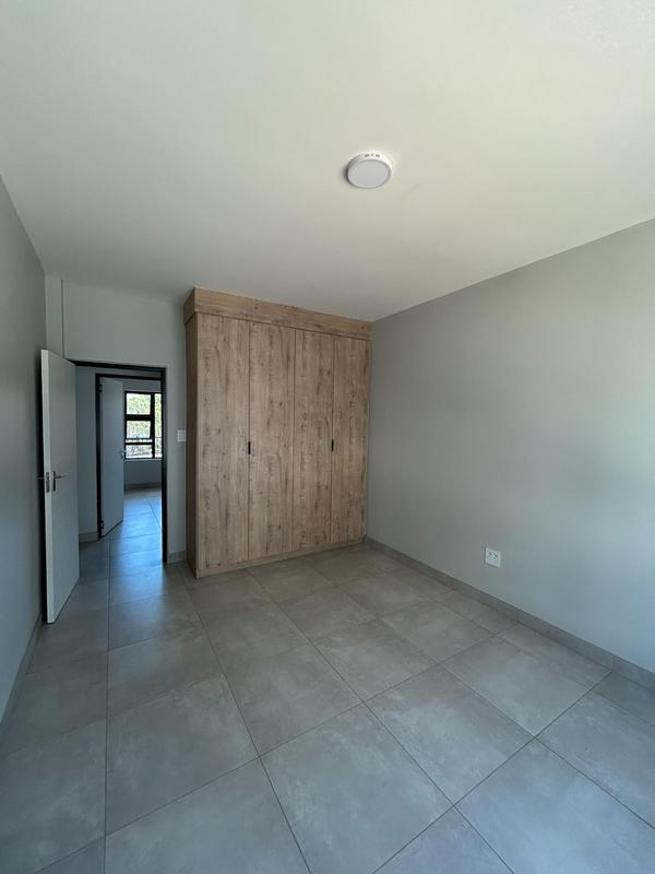 To Let 2 Bedroom Property for Rent in Faerie Glen Gauteng