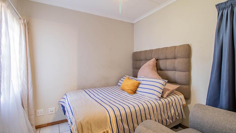 2 Bedroom Property for Sale in Esther Park Gauteng