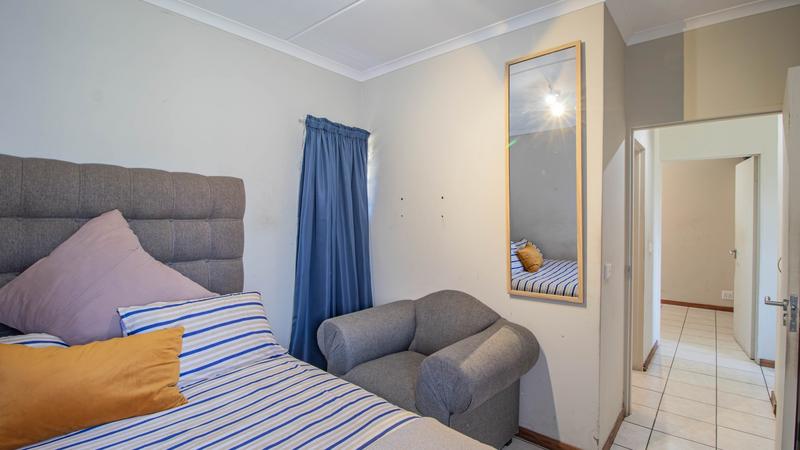 2 Bedroom Property for Sale in Esther Park Gauteng