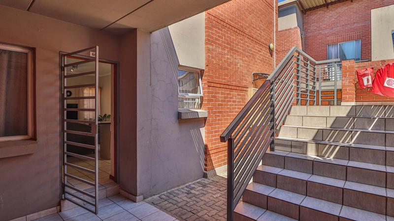 2 Bedroom Property for Sale in Esther Park Gauteng