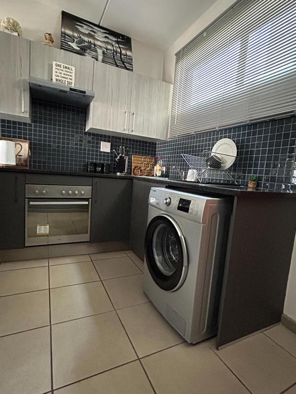 2 Bedroom Property for Sale in Elardus Park Gauteng