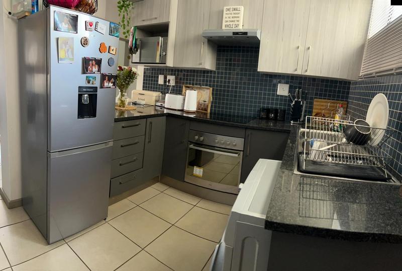 2 Bedroom Property for Sale in Elardus Park Gauteng