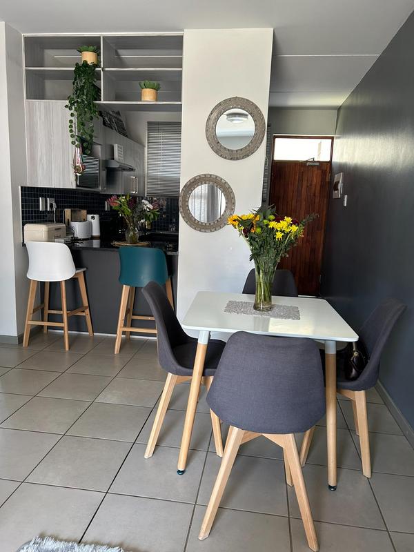 2 Bedroom Property for Sale in Elardus Park Gauteng