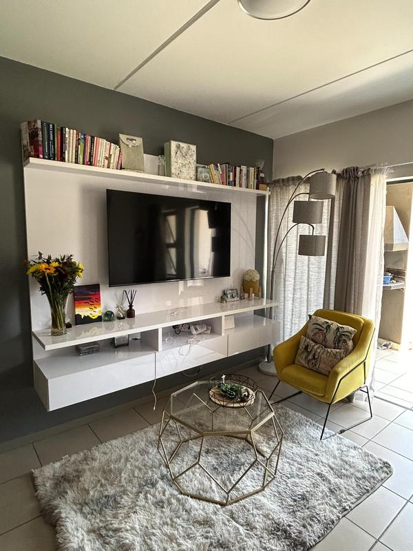 2 Bedroom Property for Sale in Elardus Park Gauteng
