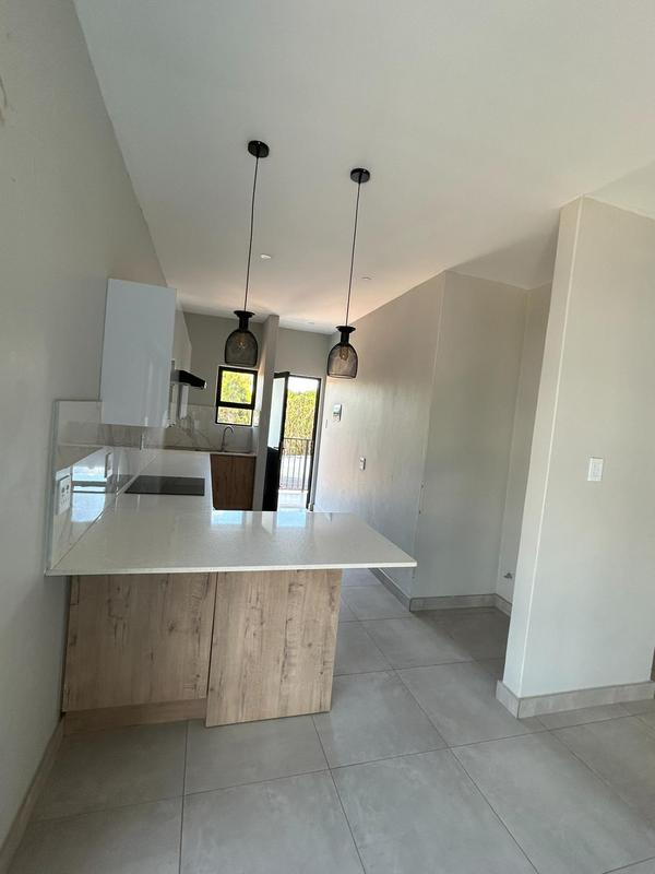 2 Bedroom Property for Sale in Faerie Glen Gauteng