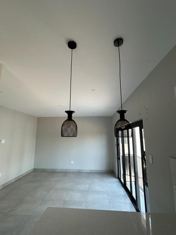 2 Bedroom Property for Sale in Faerie Glen Gauteng