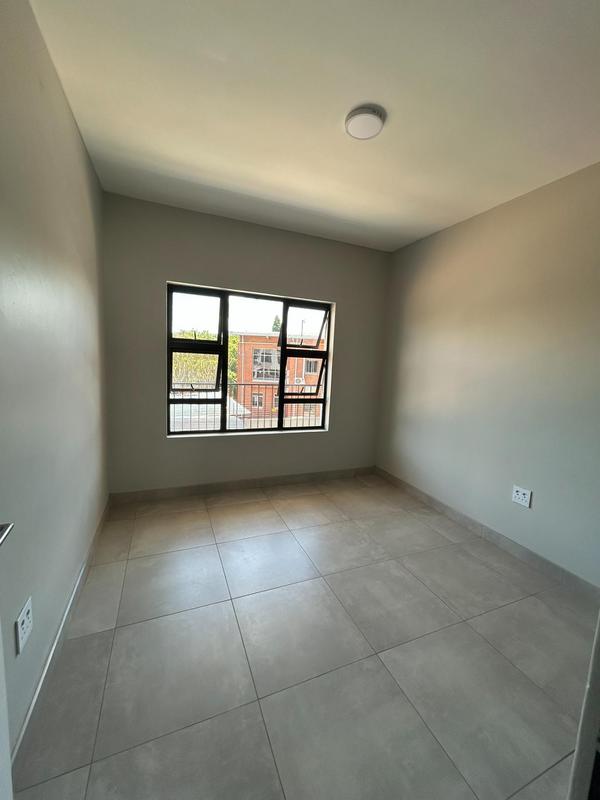 2 Bedroom Property for Sale in Faerie Glen Gauteng