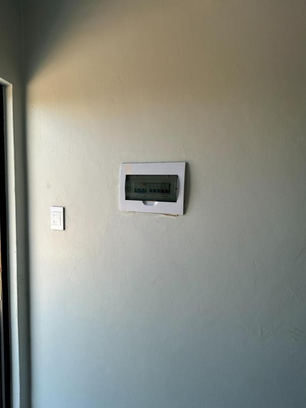 2 Bedroom Property for Sale in Faerie Glen Gauteng