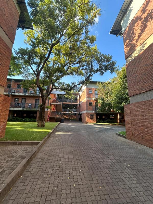 8 Bedroom Property for Sale in Hatfield Gauteng
