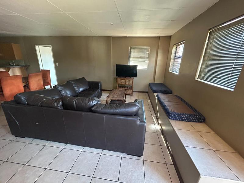 8 Bedroom Property for Sale in Hatfield Gauteng