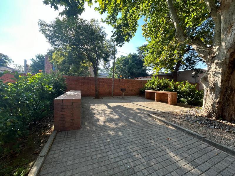 8 Bedroom Property for Sale in Hatfield Gauteng