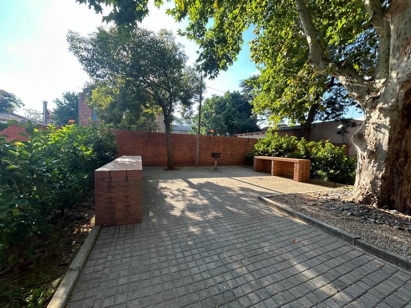 8 Bedroom Property for Sale in Hatfield Gauteng