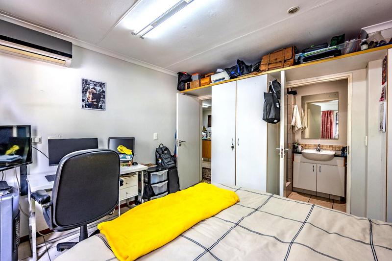 2 Bedroom Property for Sale in Hatfield Gauteng