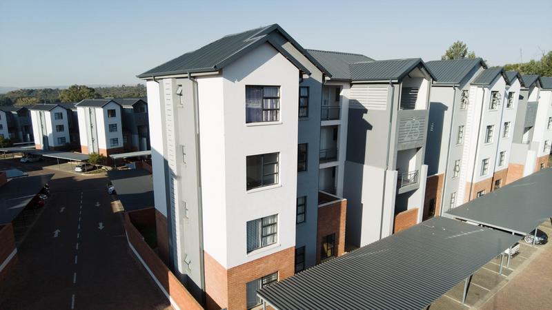 2 Bedroom Property for Sale in Silver Lakes Gauteng