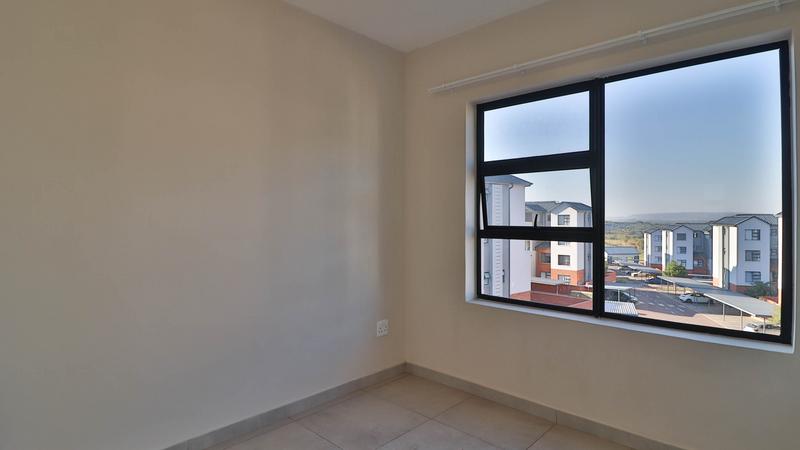 2 Bedroom Property for Sale in Silver Lakes Gauteng