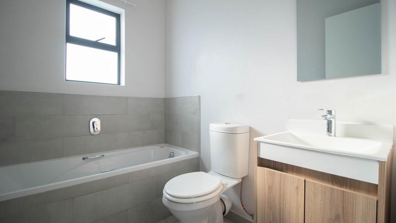 3 Bedroom Property for Sale in Silver Lakes Gauteng