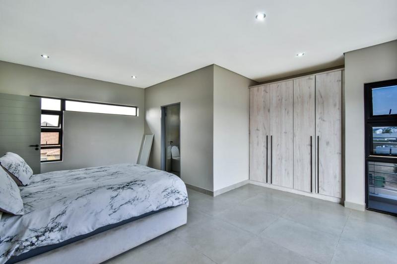 6 Bedroom Property for Sale in Savannah Country Estate Gauteng