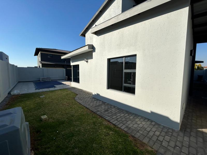 4 Bedroom Property for Sale in Six Fountains Residential Estate Gauteng