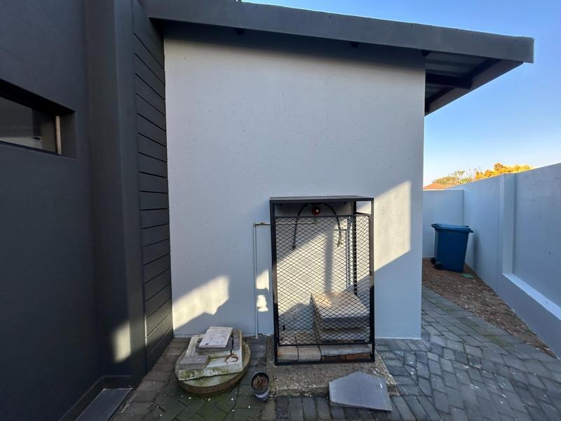 4 Bedroom Property for Sale in Six Fountains Residential Estate Gauteng