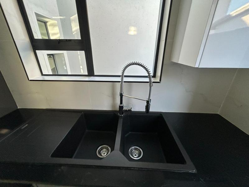 4 Bedroom Property for Sale in Six Fountains Residential Estate Gauteng