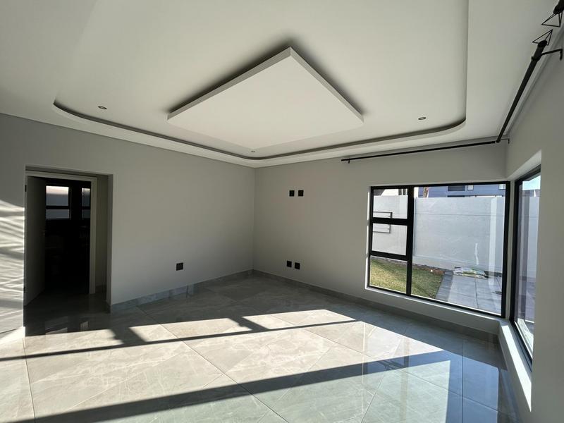 4 Bedroom Property for Sale in Six Fountains Residential Estate Gauteng
