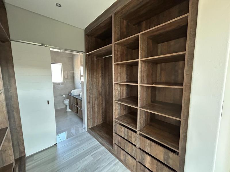 4 Bedroom Property for Sale in Six Fountains Residential Estate Gauteng