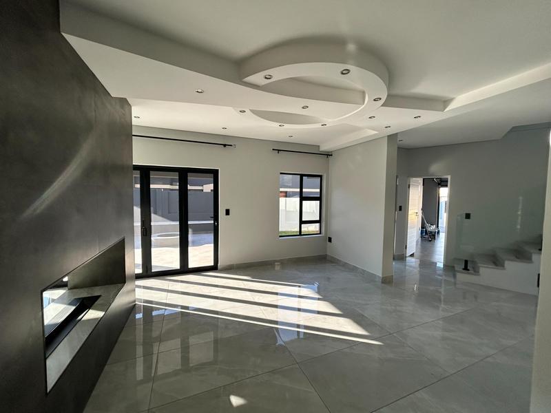 4 Bedroom Property for Sale in Six Fountains Residential Estate Gauteng