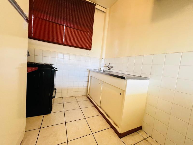 To Let 1 Bedroom Property for Rent in Kew Gauteng