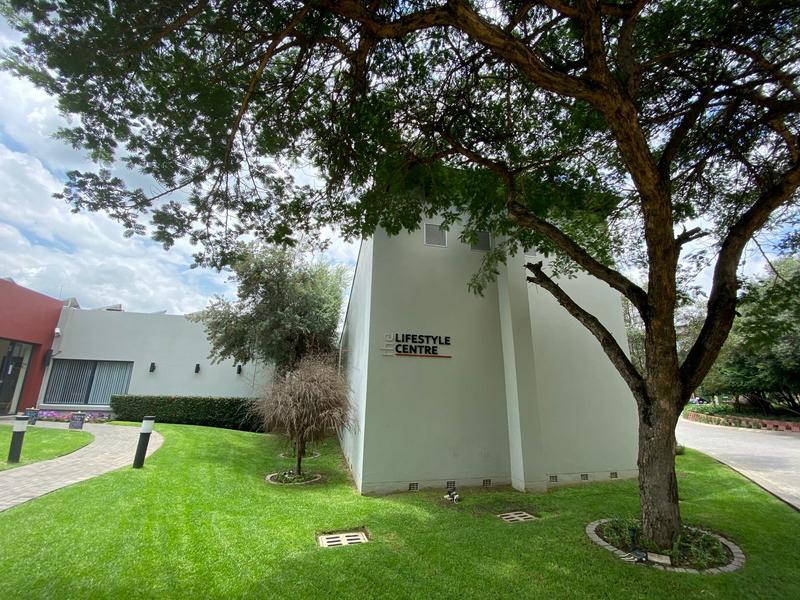 2 Bedroom Property for Sale in Dainfern Gauteng
