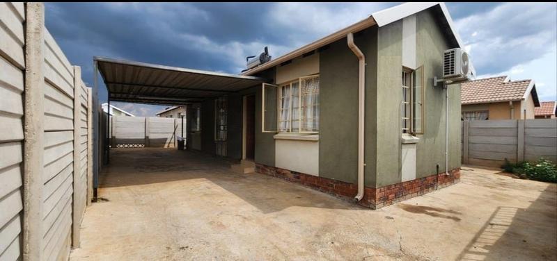 3 Bedroom Property for Sale in Sky City Gauteng
