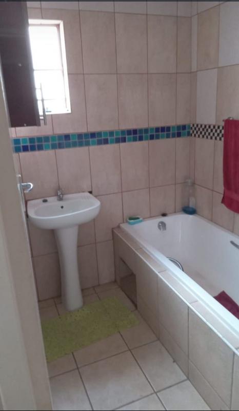 3 Bedroom Property for Sale in Sky City Gauteng