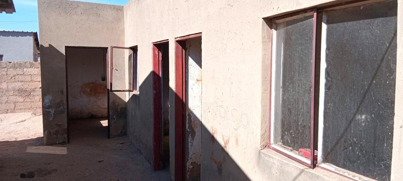 3 Bedroom Property for Sale in Tshepisong Gauteng