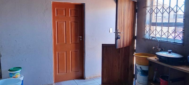 3 Bedroom Property for Sale in Tshepisong Gauteng