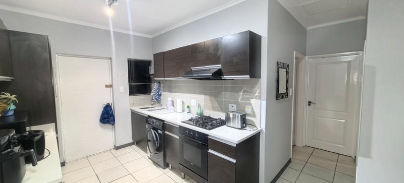 2 Bedroom Property for Sale in Gleneagles Gauteng