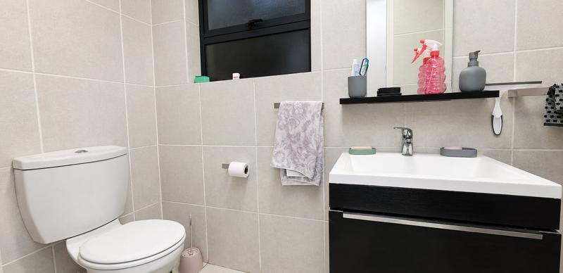 2 Bedroom Property for Sale in Gleneagles Gauteng