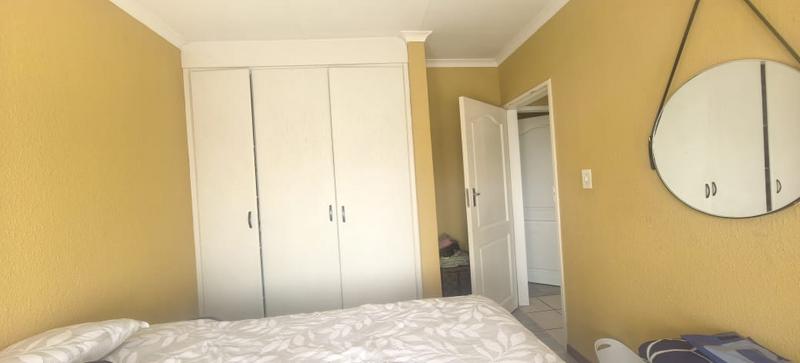 2 Bedroom Property for Sale in Meredale Gauteng