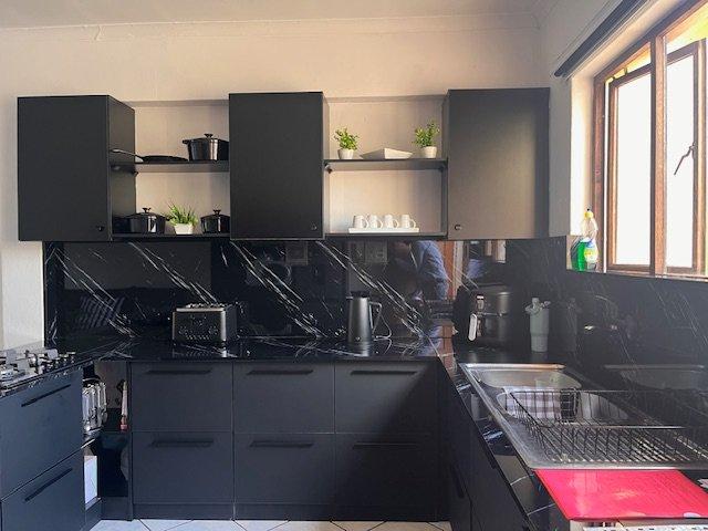 2 Bedroom Property for Sale in Mondeor Gauteng