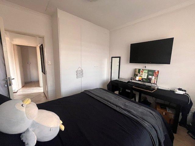 2 Bedroom Property for Sale in Mondeor Gauteng