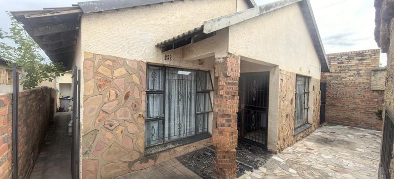 0 Bedroom Property for Sale in Moroka Gauteng