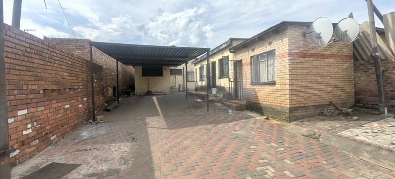 0 Bedroom Property for Sale in Moroka Gauteng