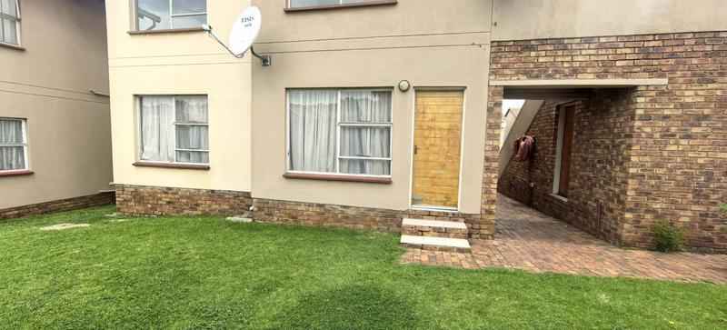 2 Bedroom Property for Sale in Naturena Gauteng
