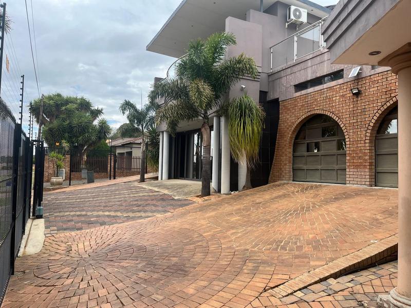 8 Bedroom Property for Sale in Naturena Gauteng