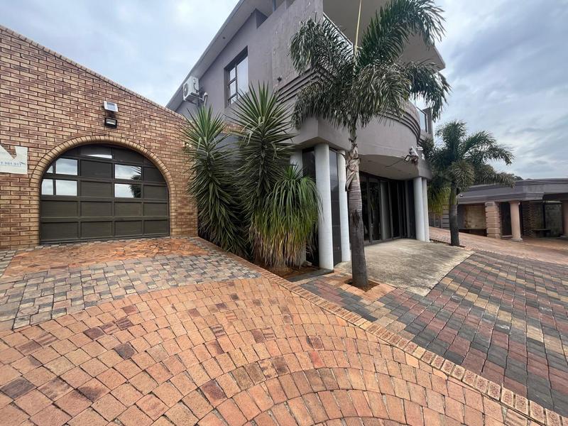 8 Bedroom Property for Sale in Naturena Gauteng