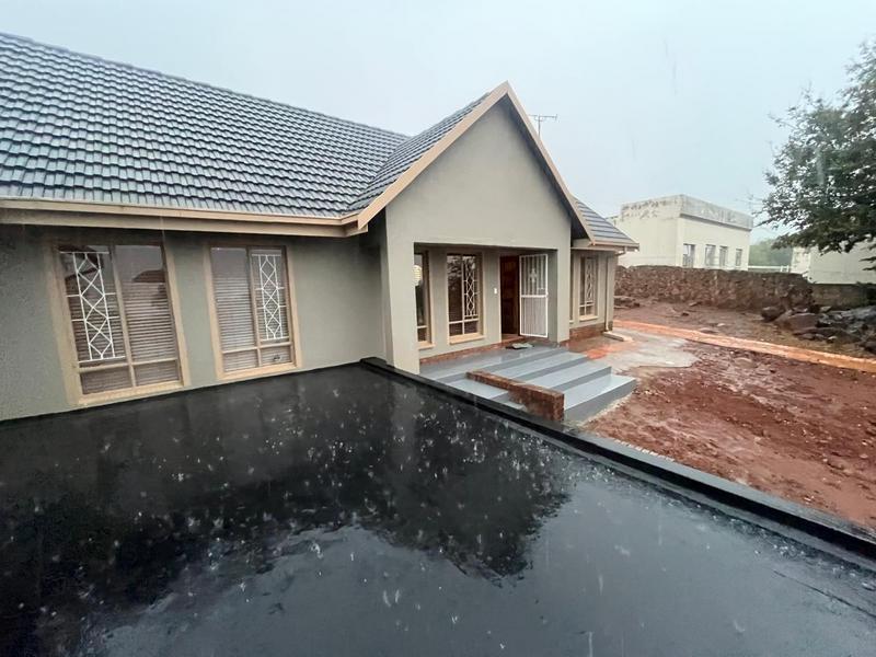 4 Bedroom Property for Sale in Naturena Gauteng