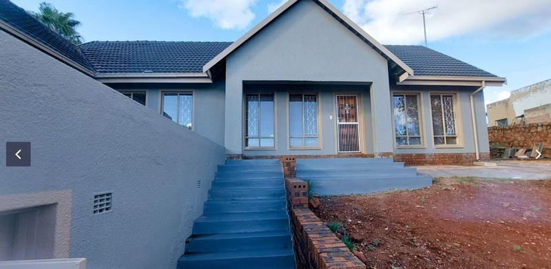4 Bedroom Property for Sale in Naturena Gauteng